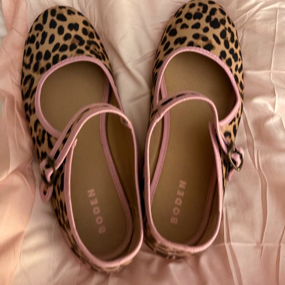 Boden Leopard Mary Jane Shoes